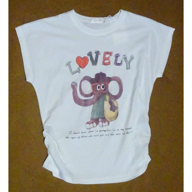 CAMISETA LOVELY